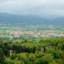 Valley vista from Citterna
